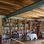 Casa de Férias In Mit Grossem Garten By Interhome *
