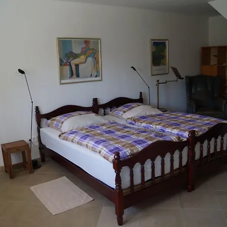 In Mit Grossem Garten By Interhome Weenzen