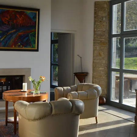 In Mit Grossem Garten By Interhome Hébergement de vacances *