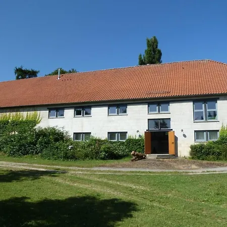 In Mit Grossem Garten By Interhome Weenzen