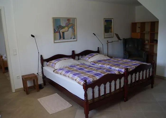 In Mit Grossem Garten By Interhome Weenzen